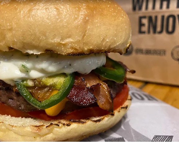 bl6 burger